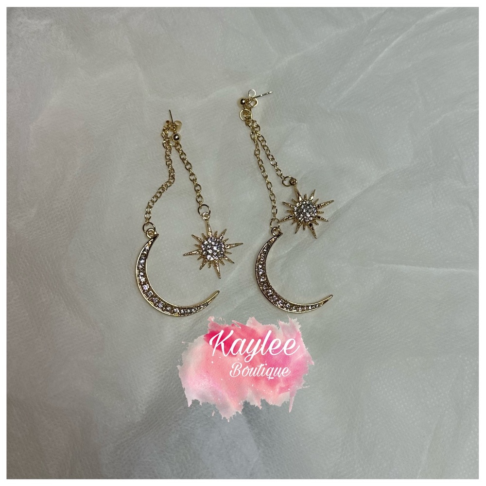 Gold and Silver Dangle Earrings - Picture 1 of 2